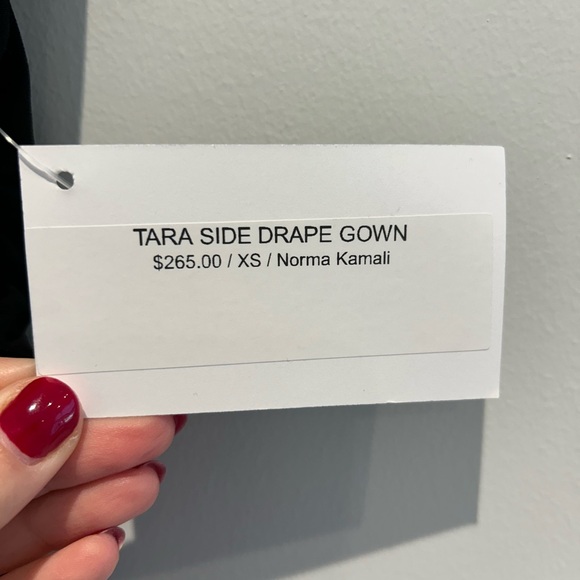 Norma Kamali Tara Gown - Picture 4 of 6